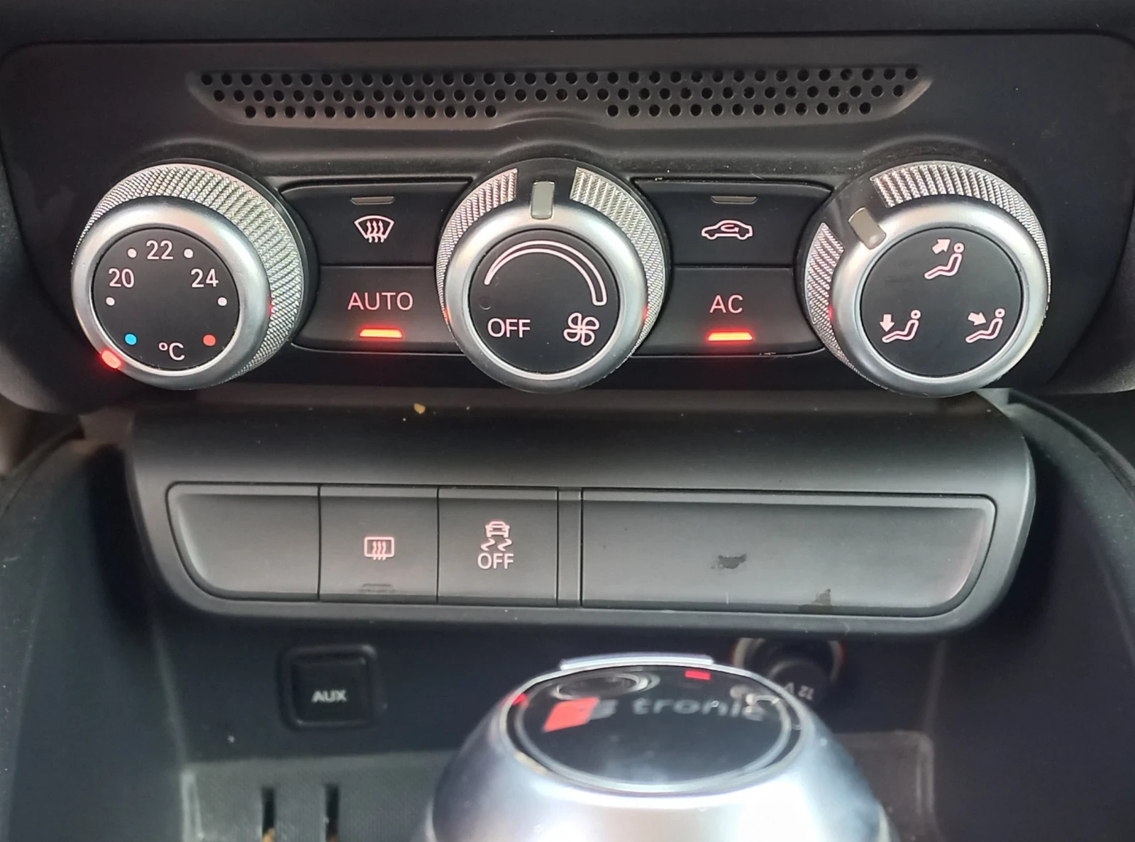 Audi A1 1.4 S-tronic , снимка 5 - Автомобили и джипове - 54104181