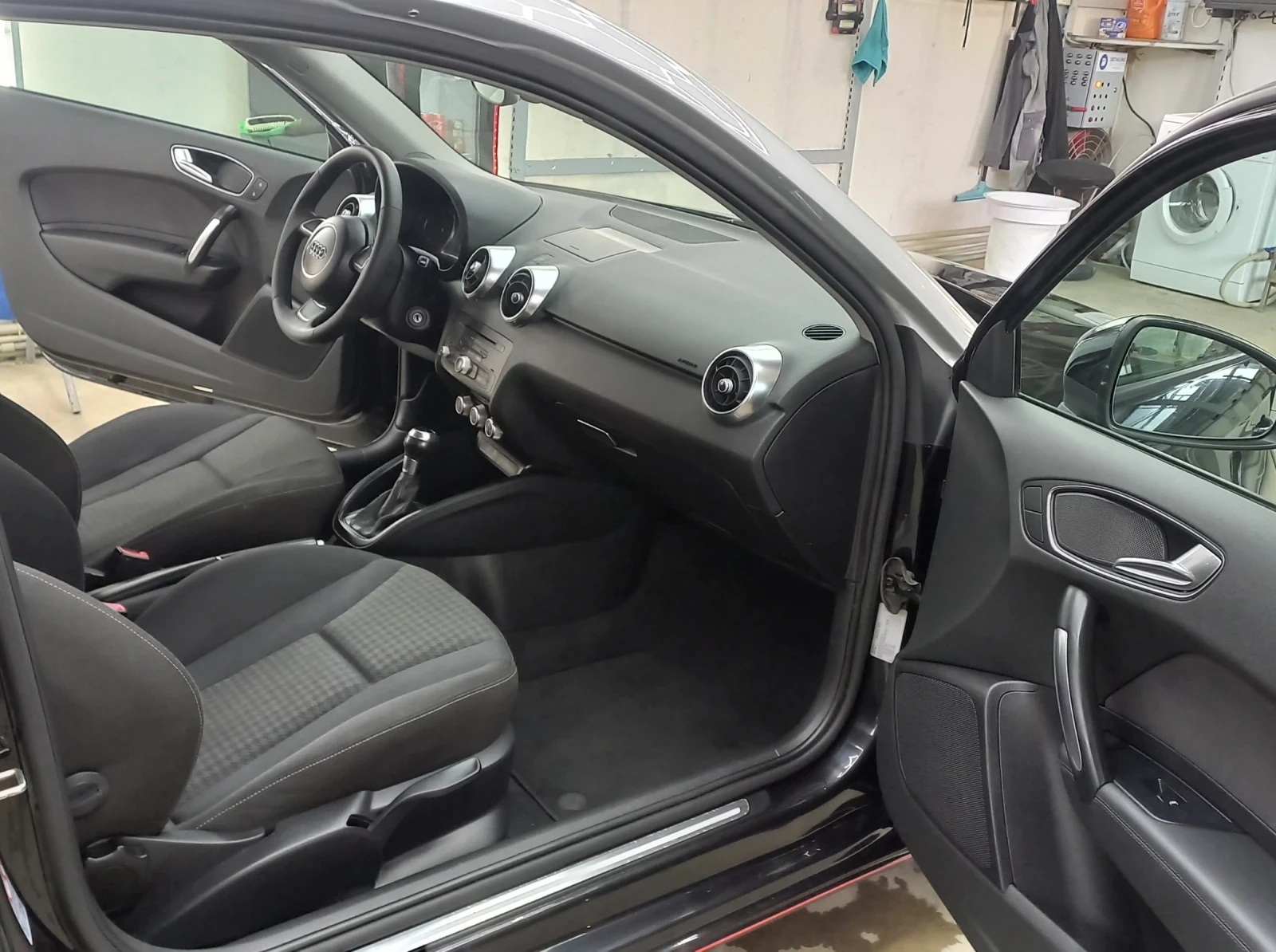 Audi A1 1.4 S-tronic , снимка 11 - Автомобили и джипове - 54104181