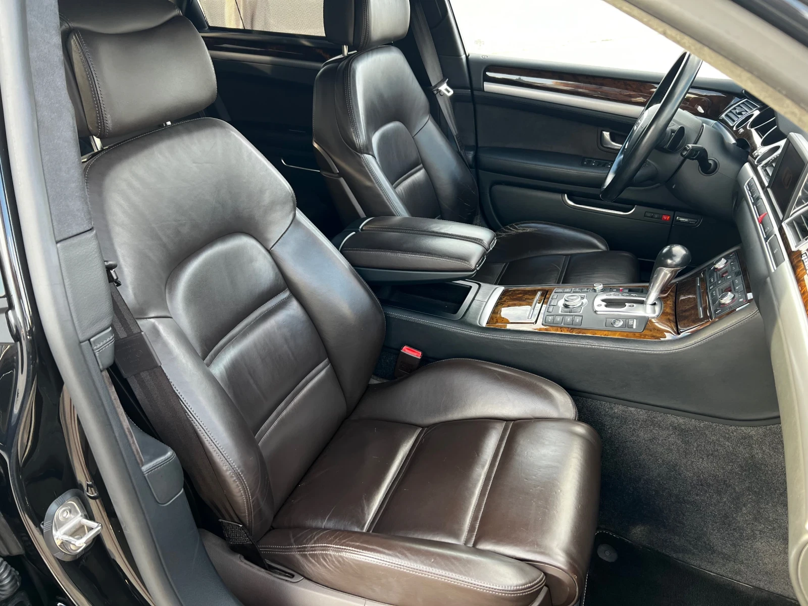 Audi A8 4.2 tdi Sport , снимка 15 - Автомобили и джипове - 54179311