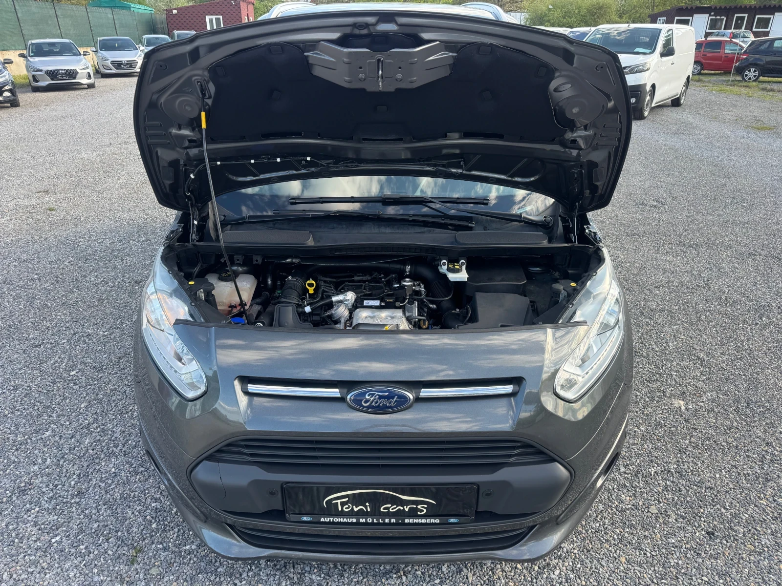 Ford Tourneo Connect 1.0Ecoboost TITANIUM NAVI!! CAMERA!! PANO!! FULL!!, снимка 17 - Автомобили и джипове - 54346209