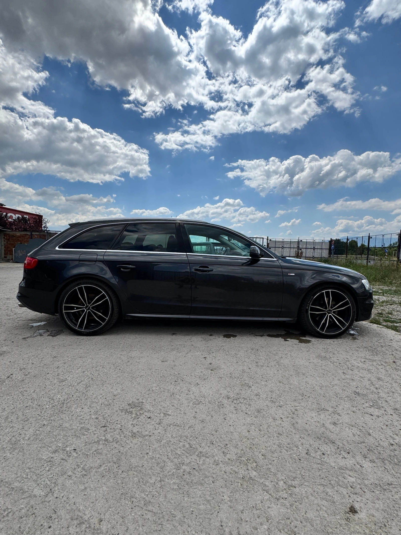 Audi A4 SLine, снимка 4 - Автомобили и джипове - 54483717