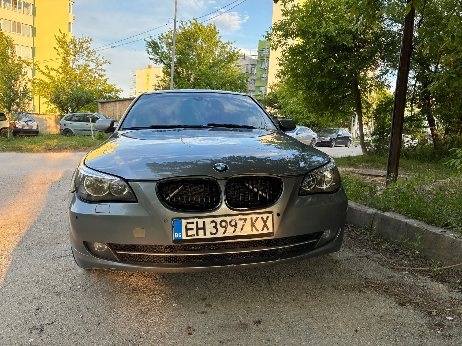 BMW 530, снимка 2 - Автомобили и джипове - 54568435