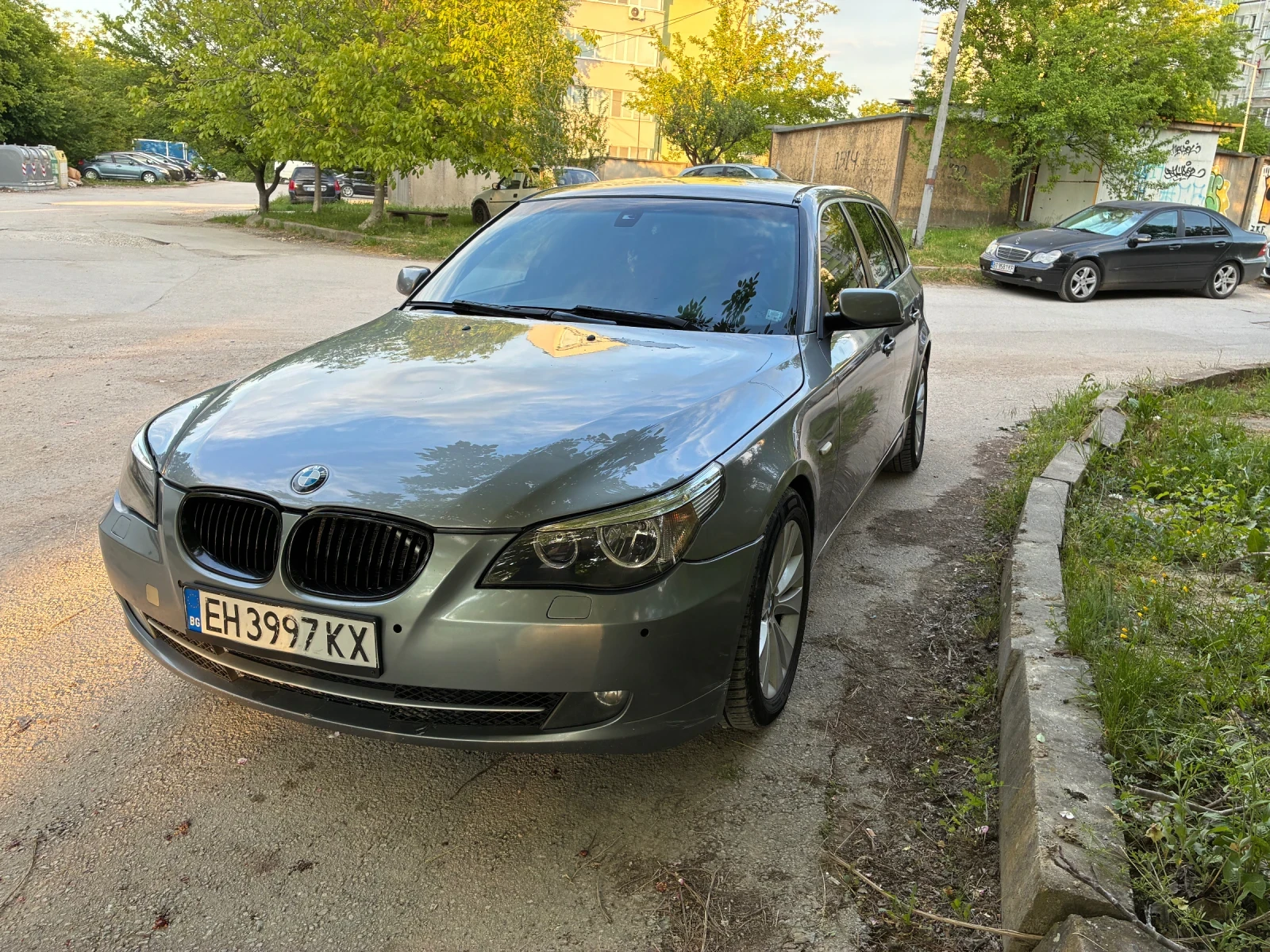 BMW 530, снимка 3 - Автомобили и джипове - 54568435