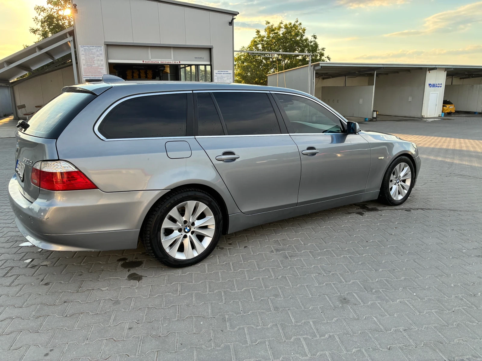 BMW 530, снимка 5 - Автомобили и джипове - 54568435