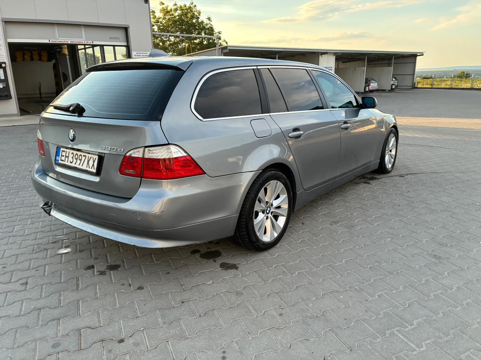 BMW 530, снимка 6 - Автомобили и джипове - 54568435