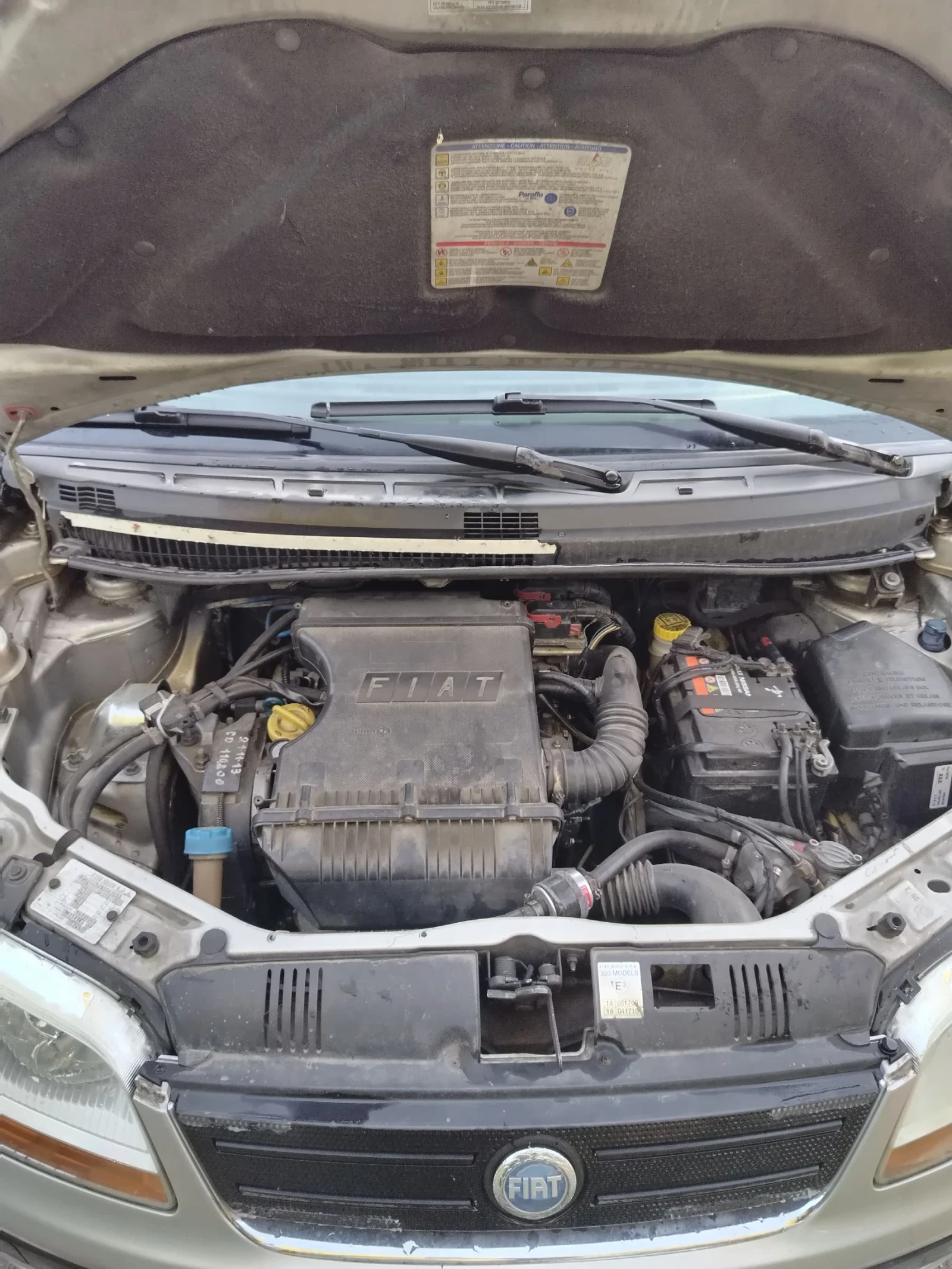 Fiat Idea 1.4 16v 95к. с, ., GPL, 6 СКОРОСТИ, снимка 9 - Автомобили и джипове - 54749696