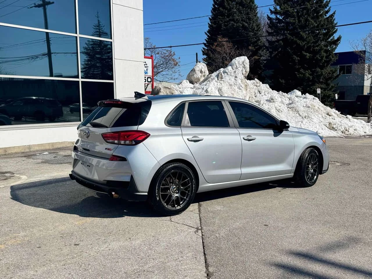 Hyundai Elantra * N Line * АВТОКРЕДИТ БЕЗ ПЪРВОНАЧАЛНА ВНОСКА* , снимка 2 - Автомобили и джипове - 54774422