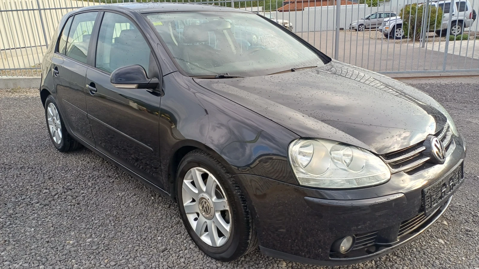 VW Golf 1.6, снимка 2 - Автомобили и джипове - 54948686