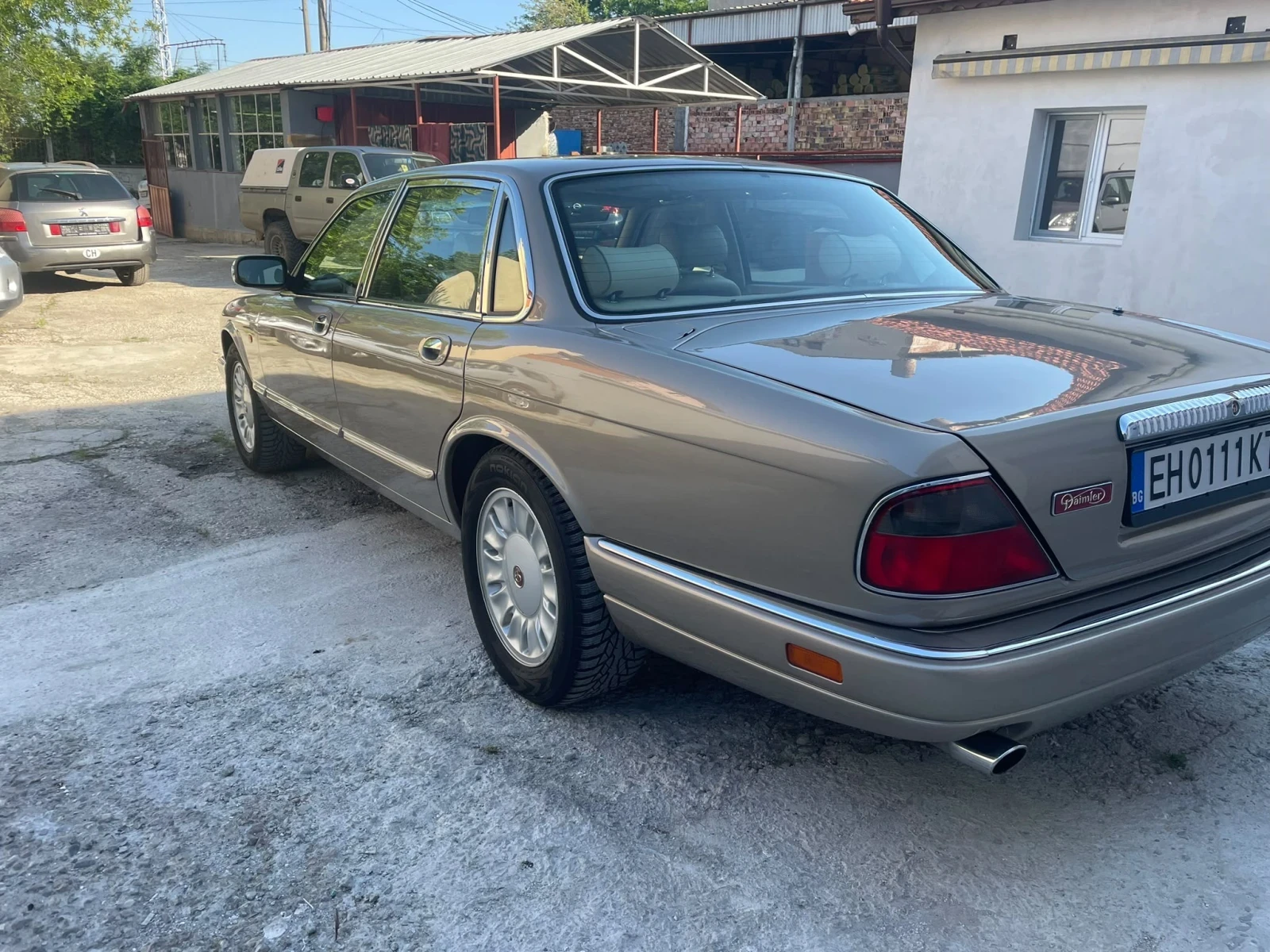 Daimler Six | Mobile.bg � ����������� 7