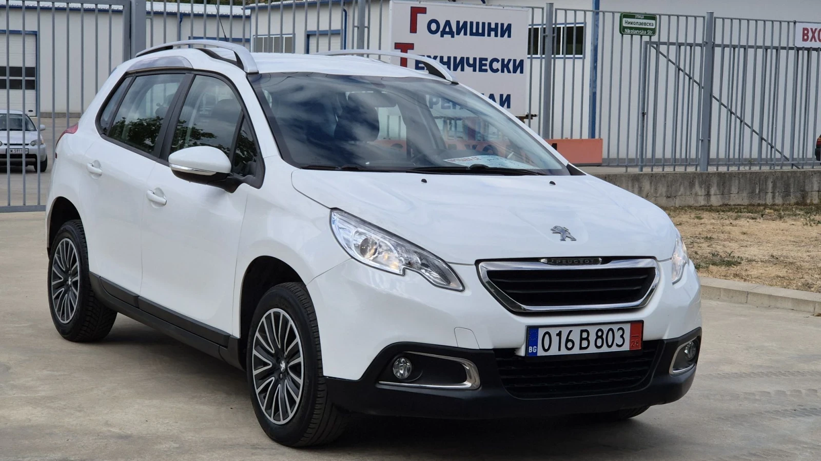 Peugeot 2008 1.4HDI* ИТАЛИЯ* ПЕРФЕКТНА* , снимка 12 - Автомобили и джипове - 56201164