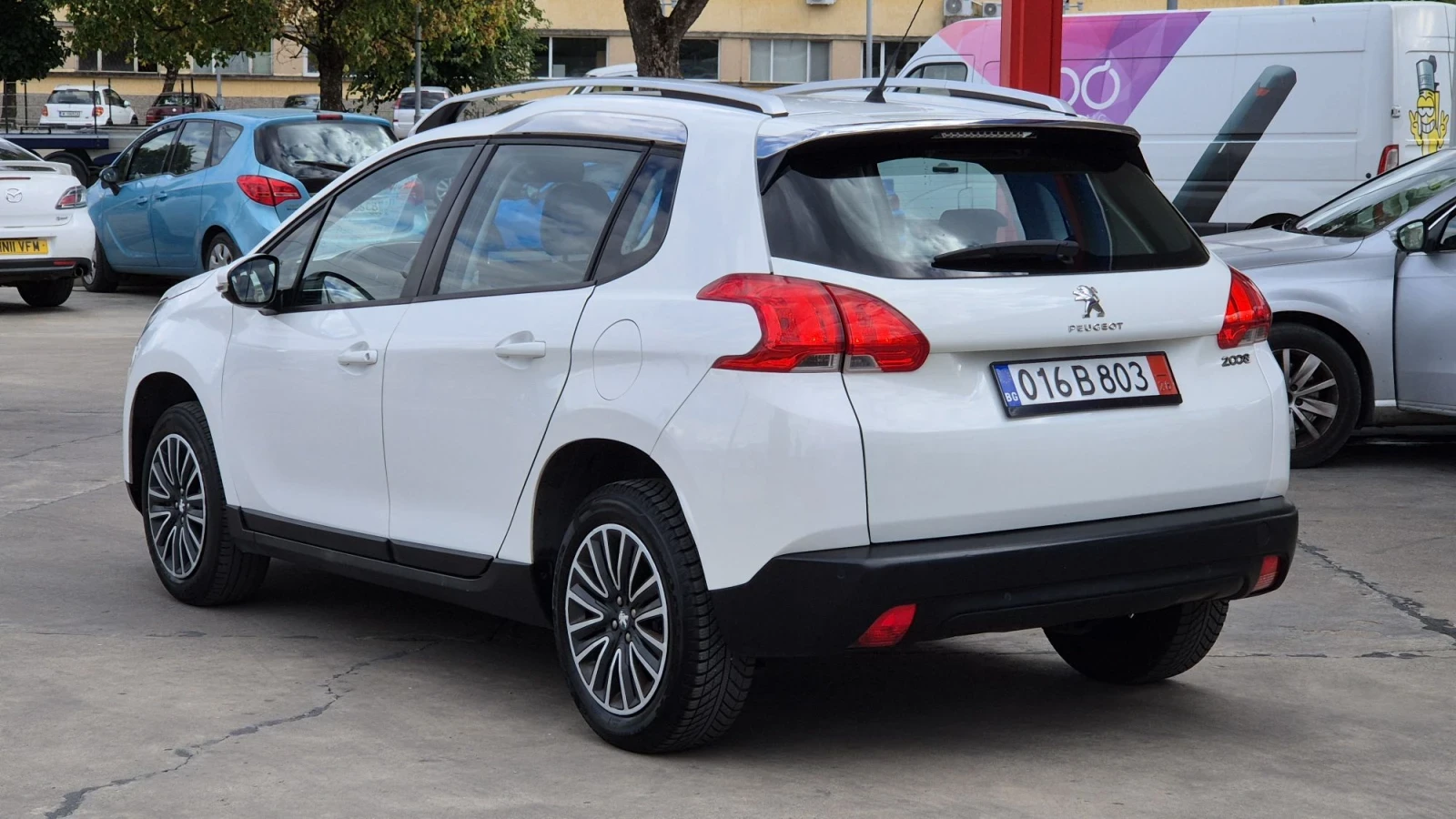 Peugeot 2008 1.4HDI* ИТАЛИЯ* ПЕРФЕКТНА* , снимка 4 - Автомобили и джипове - 56201164