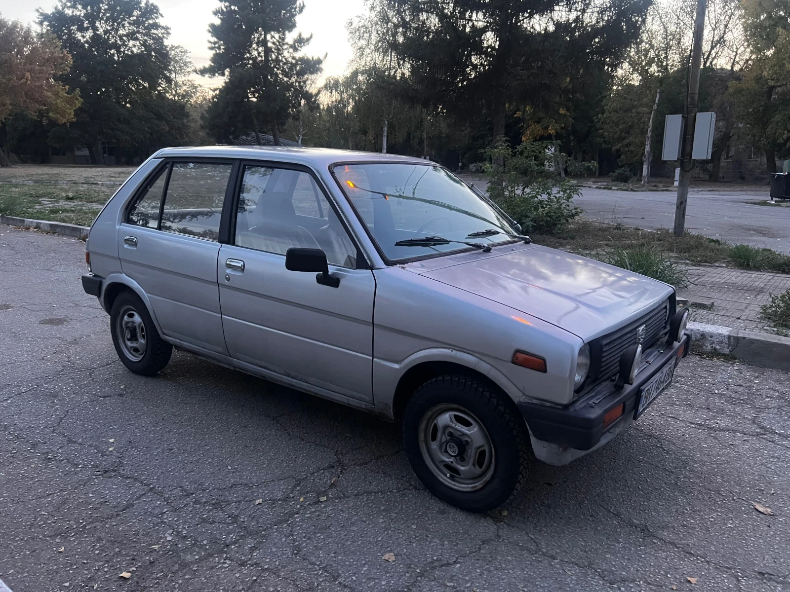 Subaru Justy Subaru Rex, снимка 4 - Автомобили и джипове - 56450311