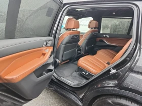 BMW X7 xDrive50i * ПОДГРЕВ * ПАНОРАМА * HARMAN KARDON, снимка 9