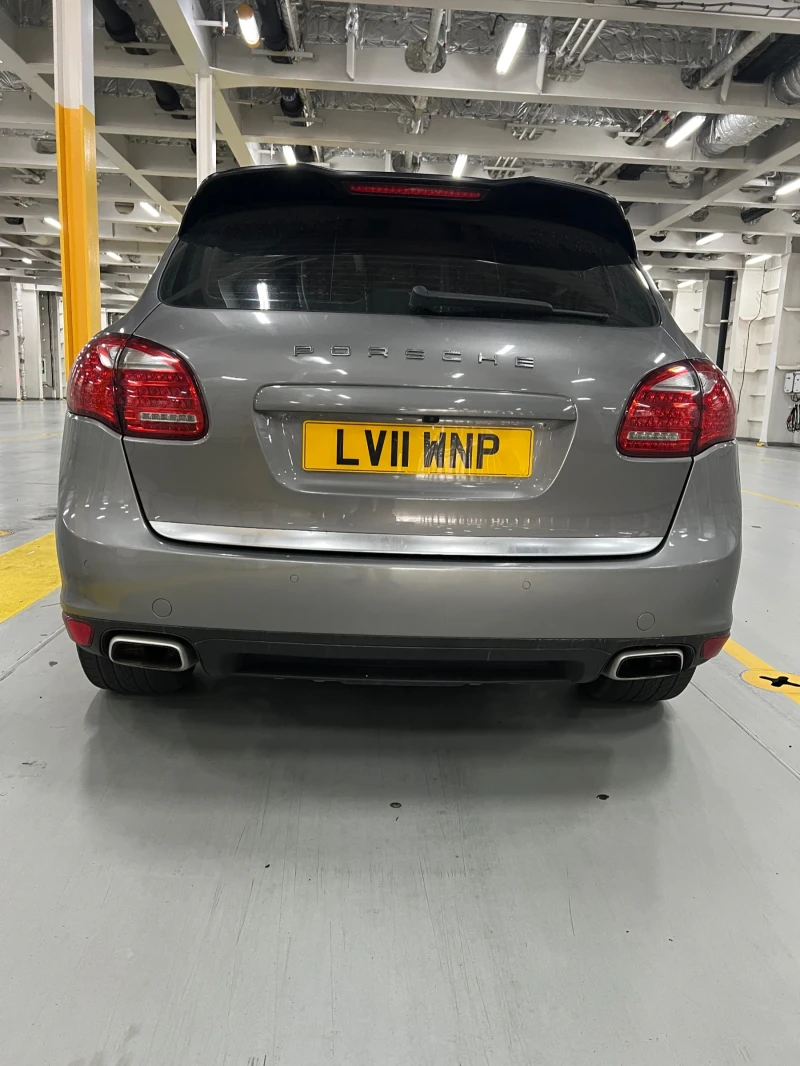 Porsche Cayenne 3.0 Diesel, снимка 4 - Автомобили и джипове - 52335872