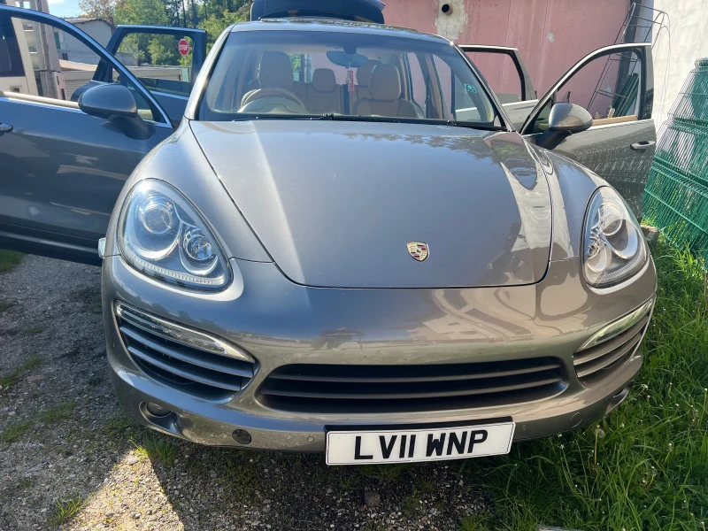 Porsche Cayenne 3.0 Diesel, снимка 7 - Автомобили и джипове - 52335872