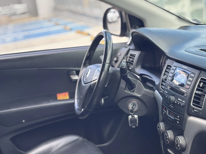 SsangYong Korando, снимка 5 - Автомобили и джипове - 52681964