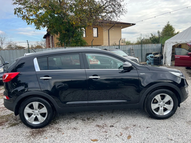 Kia Sportage III 2.0* AWD* АВТОМАТИК* ШВЕЙЦАРИЯ* , снимка 4 - Автомобили и джипове - 52153902
