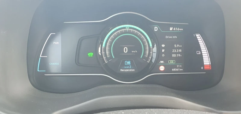 Hyundai Kona Premium/150KW/ 204 к.с./ термопомпа, снимка 9 - Автомобили и джипове - 53074258