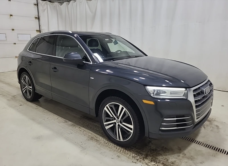 Audi Q5 PROGRESSIV, снимка 2 - Автомобили и джипове - 52637555