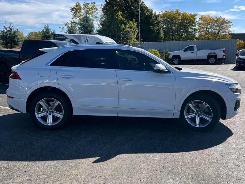 Audi Q8 2019 Progressiv * CARFAX * БЕЗ ПЪРВОНАЧАЛНА ВНОСКА, снимка 4 - Автомобили и джипове - 53132911