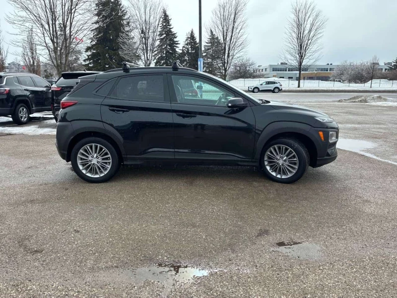 Hyundai Kona Luxury /CARFAX/Кожа/Нави/Панорама/Подгрев/Клип, снимка 3 - Автомобили и джипове - 53581021