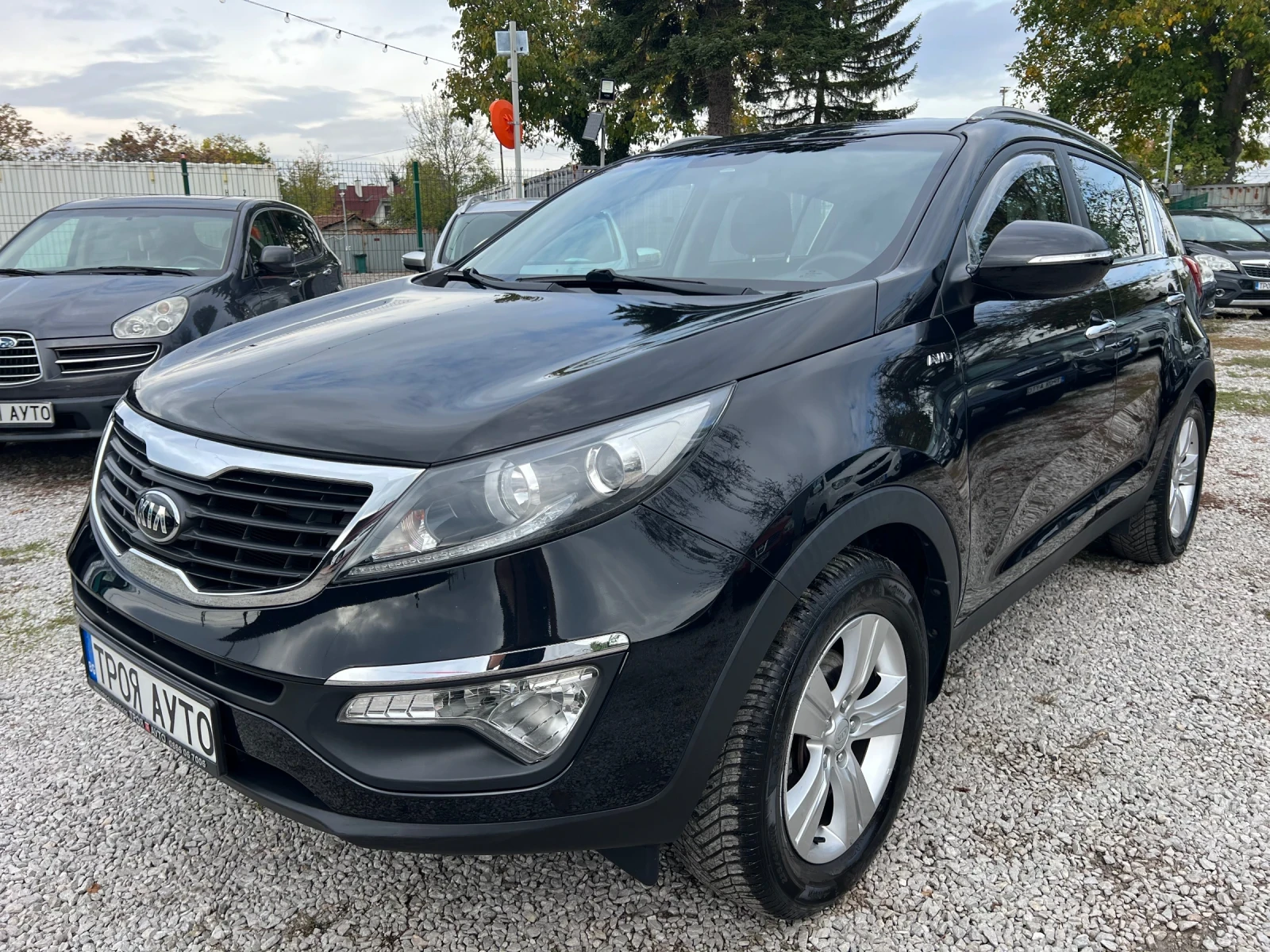 Kia Sportage III 2.0* AWD* АВТОМАТИК* ШВЕЙЦАРИЯ* , снимка 1