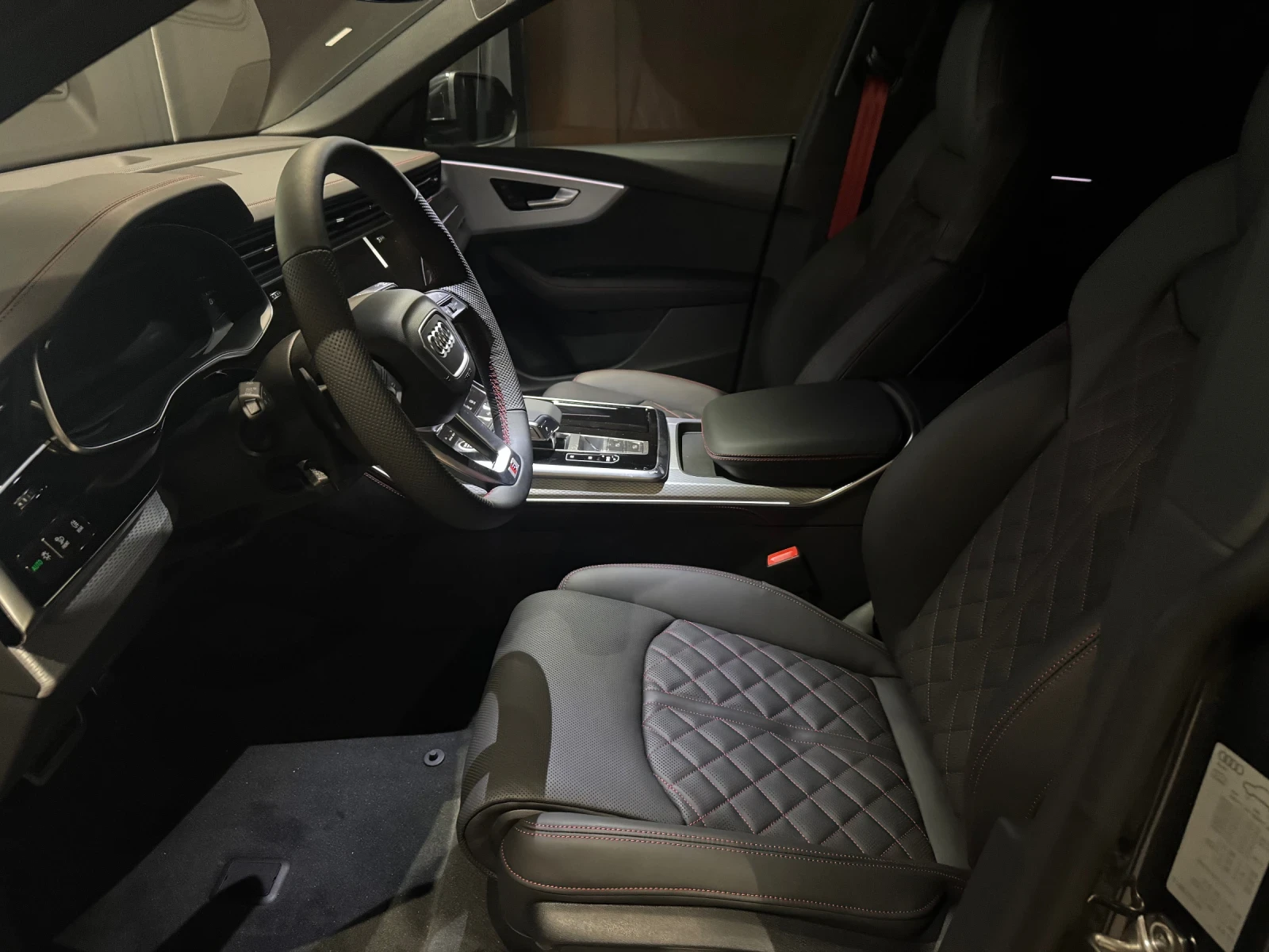 Audi Q8 50 TDI S-line  - изображение 5