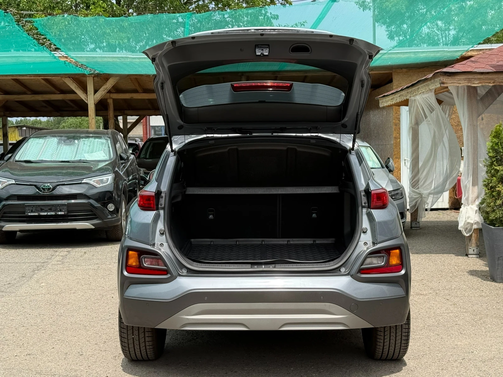 Hyundai Kona 1.6* 2WD* СЕРВИЗНА КНИЖКА С ПЪЛНА ИСТОРИЯ - изображение 6