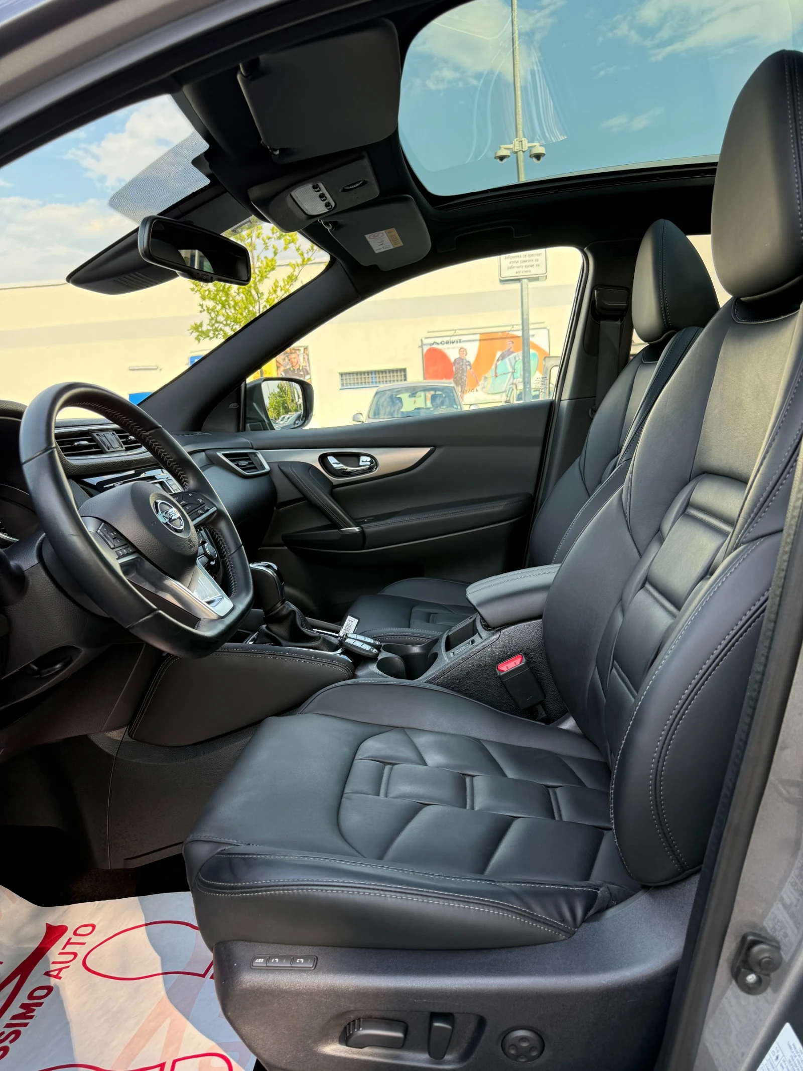 Nissan Qashqai 1.5DCI* KAMERA360* PANORAMA* KOЖА* КАТО НОВА* FULL - изображение 8
