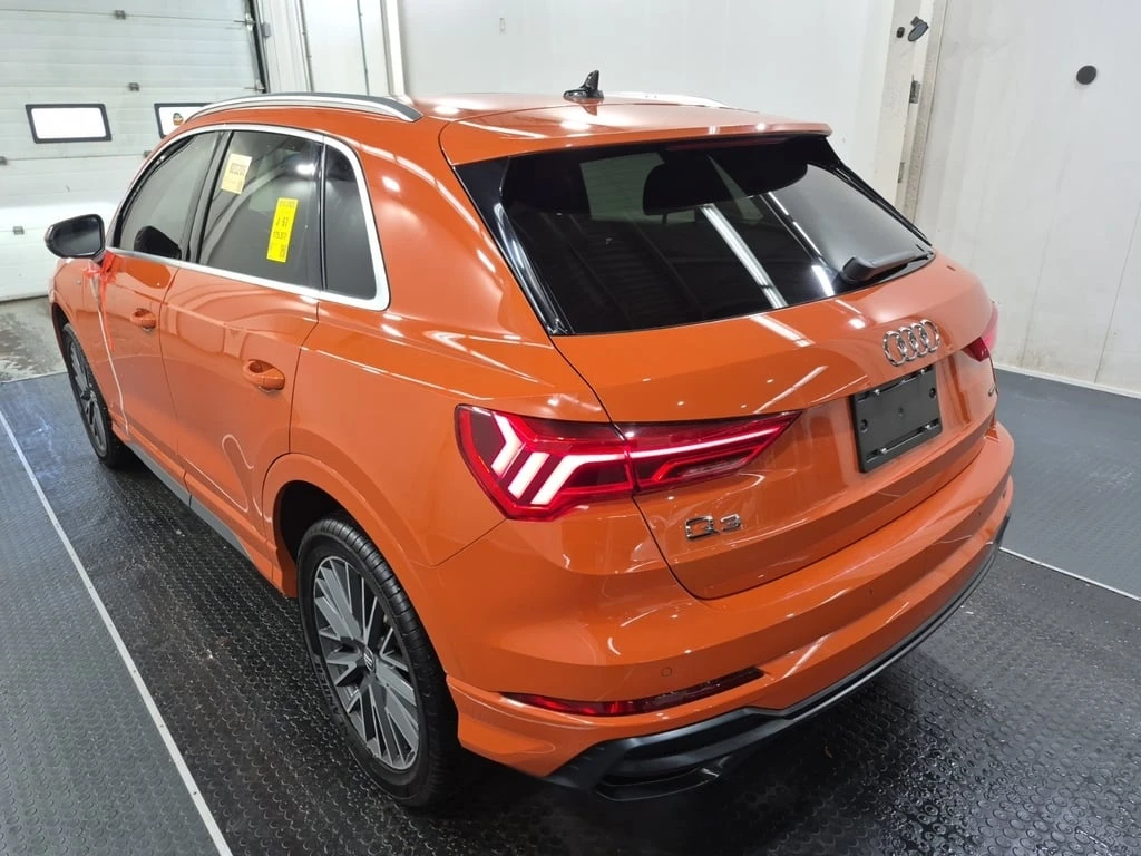 Audi Q3 * PROGRESSIV * CARFAX * БЕЗ ПЪРВОНАЧАЛНА ВНОСКА - изображение 4