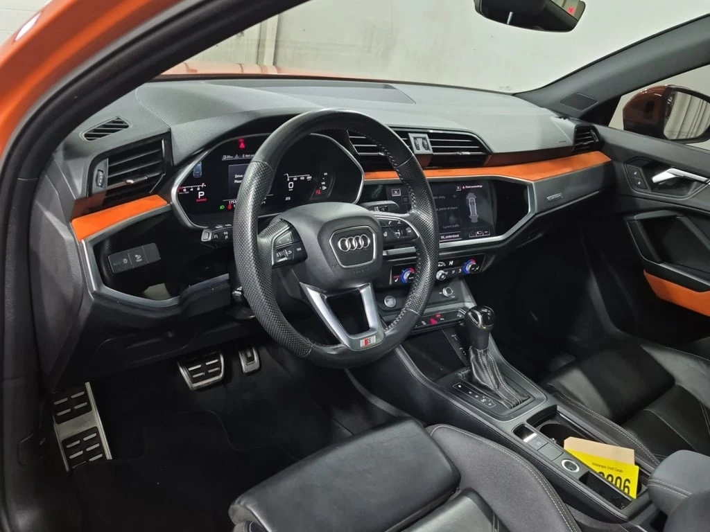 Audi Q3 * PROGRESSIV * CARFAX * БЕЗ ПЪРВОНАЧАЛНА ВНОСКА - изображение 9