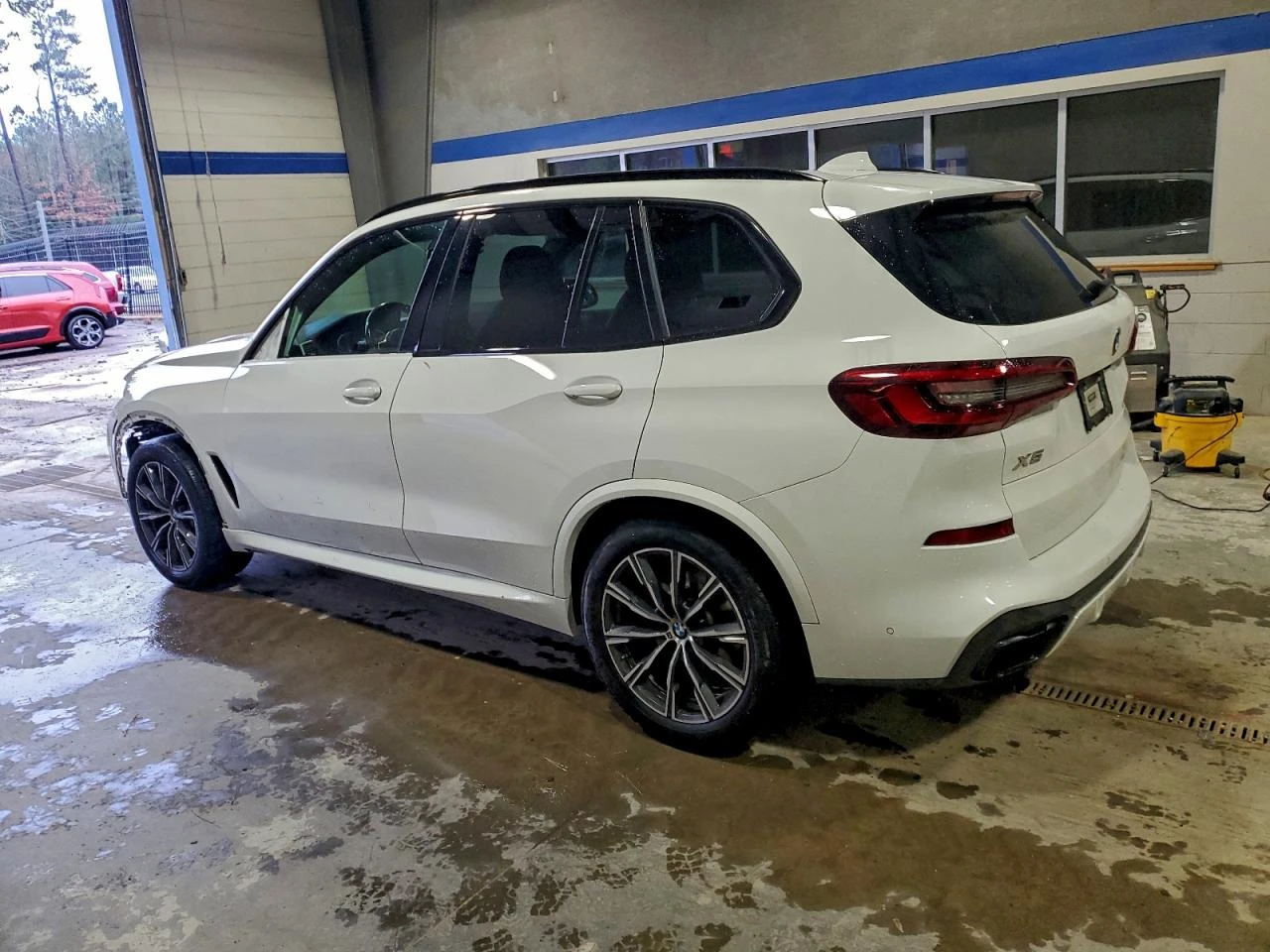 BMW X5 XDRIVE40I - изображение 6