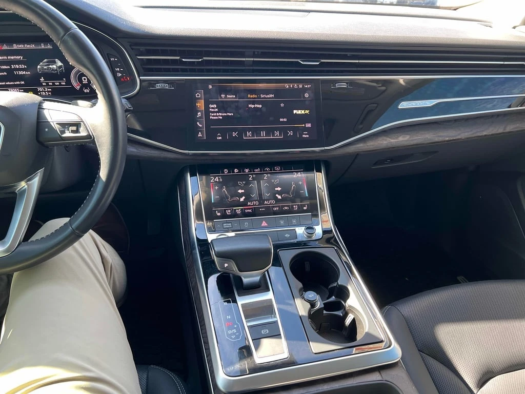 Audi Q8 2019 Progressiv * CARFAX * БЕЗ ПЪРВОНАЧАЛНА ВНОСКА - изображение 9