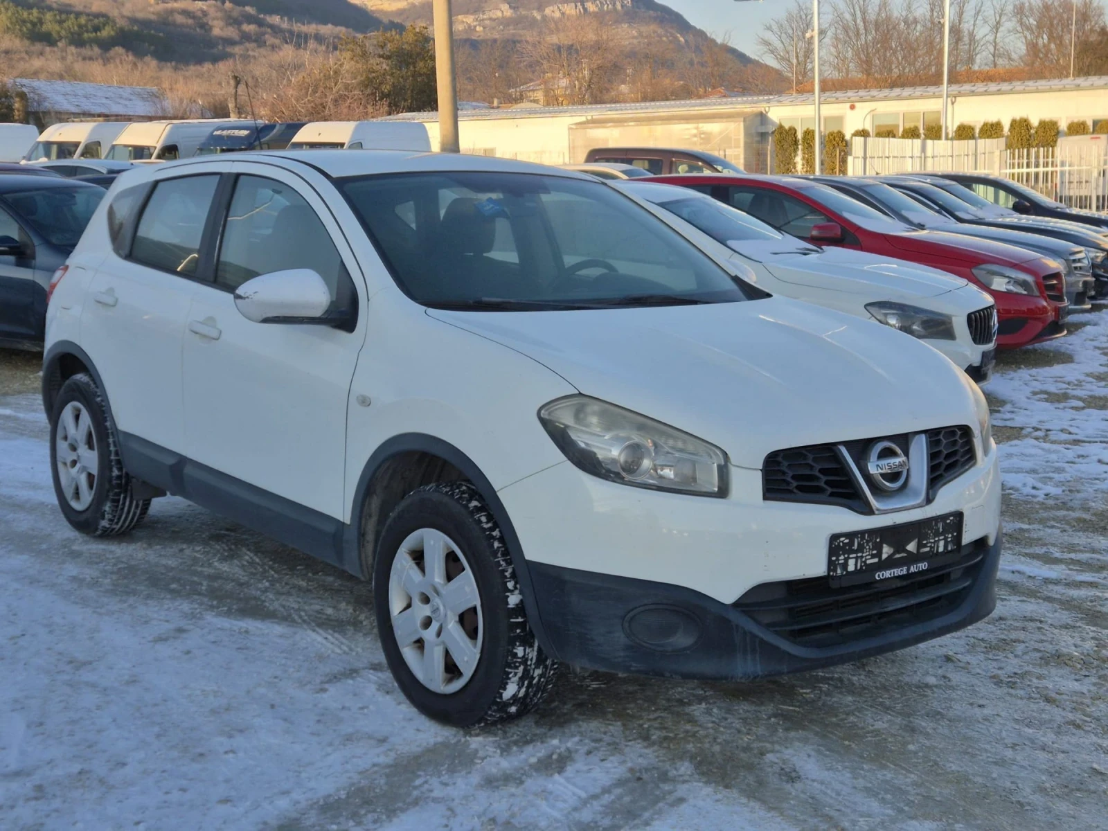 Nissan Qashqai 1.5DCI - изображение 4