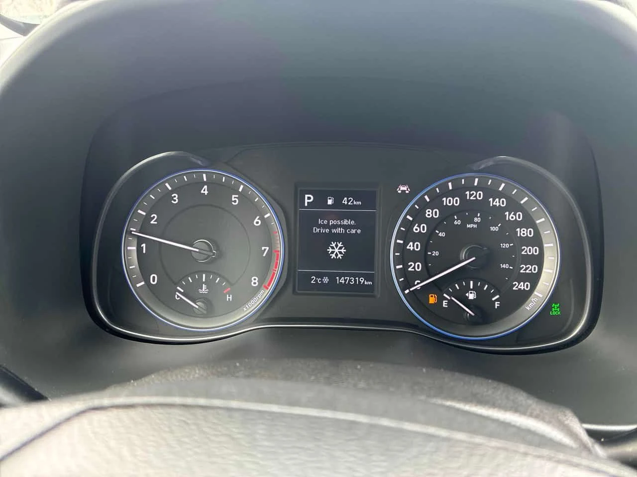 Hyundai Kona Luxury /CARFAX/Кожа/Нави/Панорама/Подгрев/Клип - изображение 8