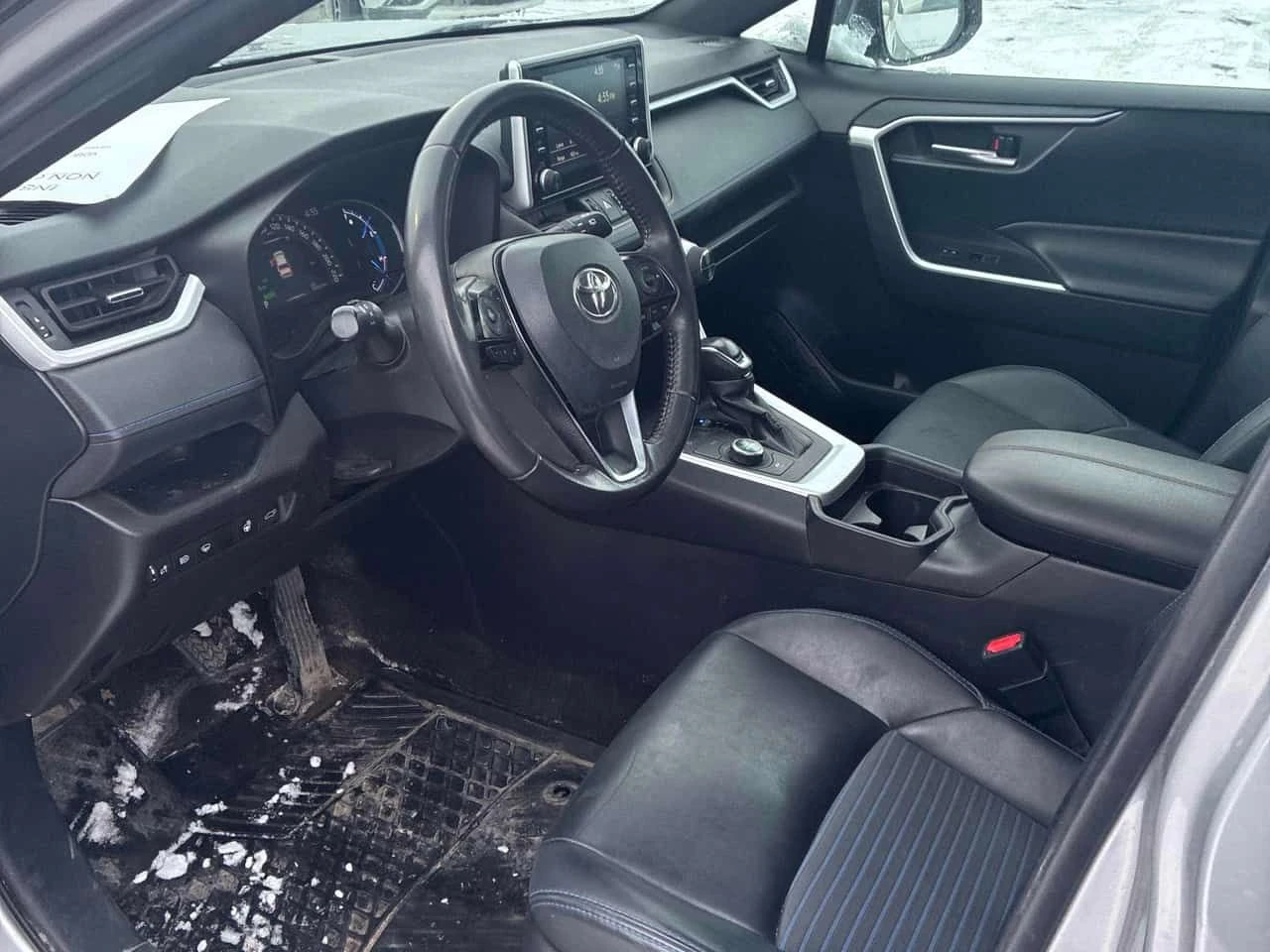 Toyota Rav4 Hybrid/CARFAX/ПОДГРЕВИ/ШИБИДАХ/KEYLESS - изображение 9