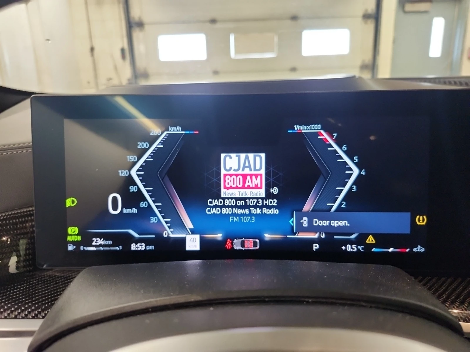 BMW X6 xDrive40i| DISTRONIC| HUD| 360| ОБДУХВАНЕ+ ГУМИ, снимка 9 - Автомобили и джипове - 53719038