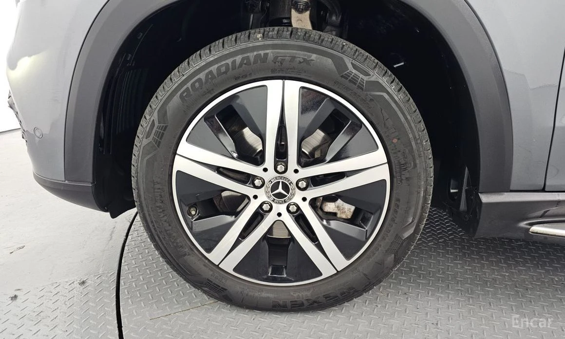 Mercedes-Benz GLE 300, снимка 5 - Автомобили и джипове - 53769110