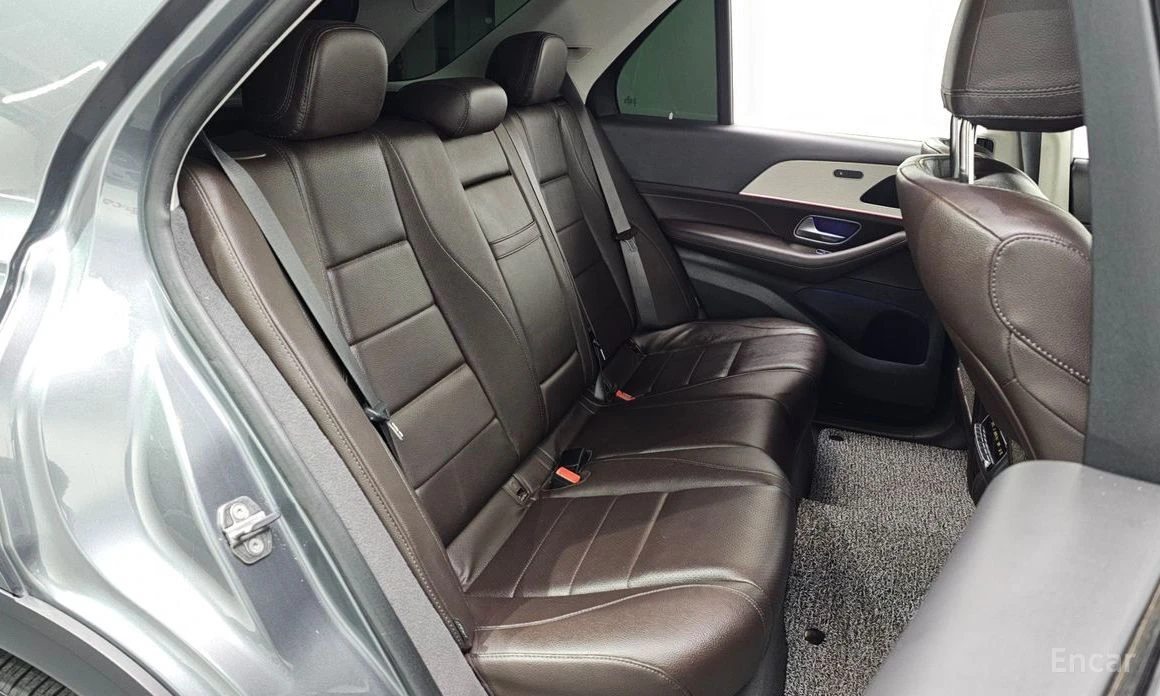 Mercedes-Benz GLE 300, снимка 12 - Автомобили и джипове - 53769110