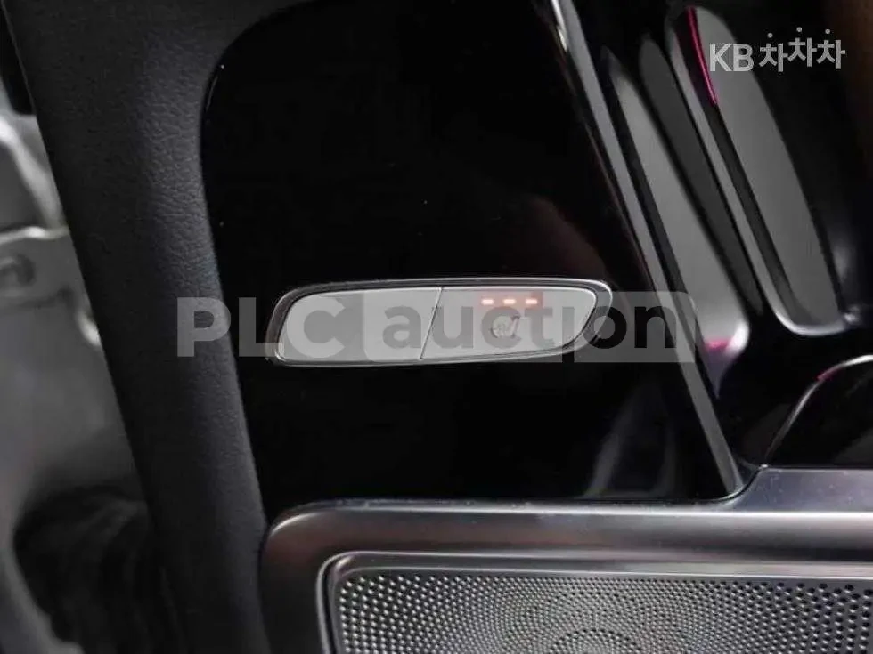 Mercedes-Benz G AMG 63 , снимка 12 - Автомобили и джипове - 54225218