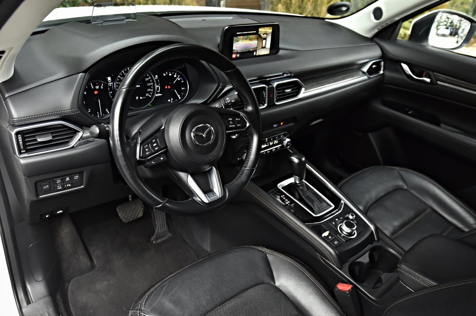 Mazda CX-5 Takumi, снимка 12 - Автомобили и джипове - 54430274