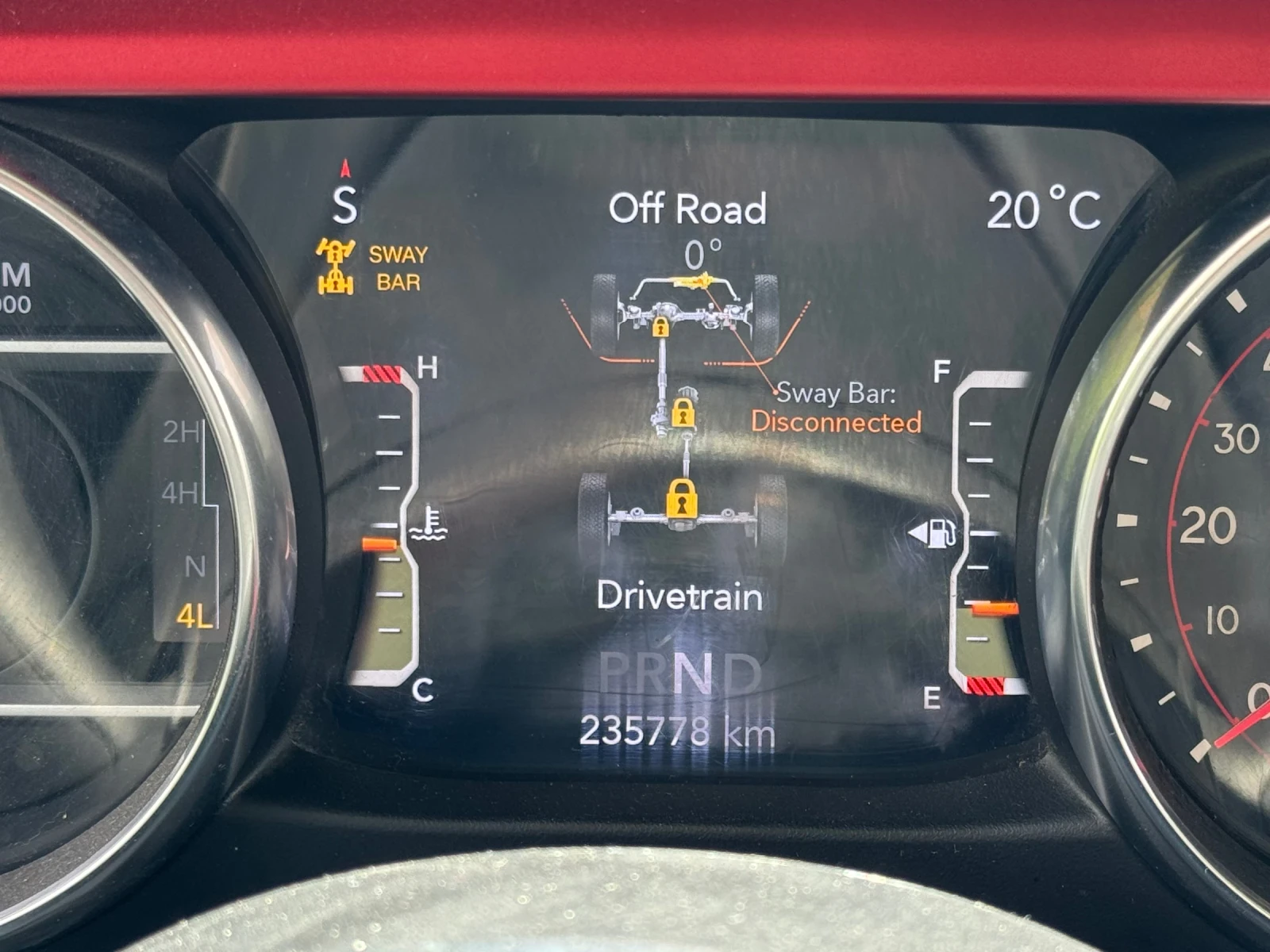 Jeep Wrangler Rubicon, снимка 13 - Автомобили и джипове - 54494334