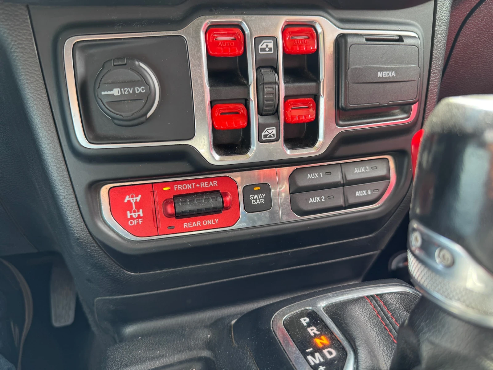 Jeep Wrangler Rubicon, снимка 14 - Автомобили и джипове - 54494334