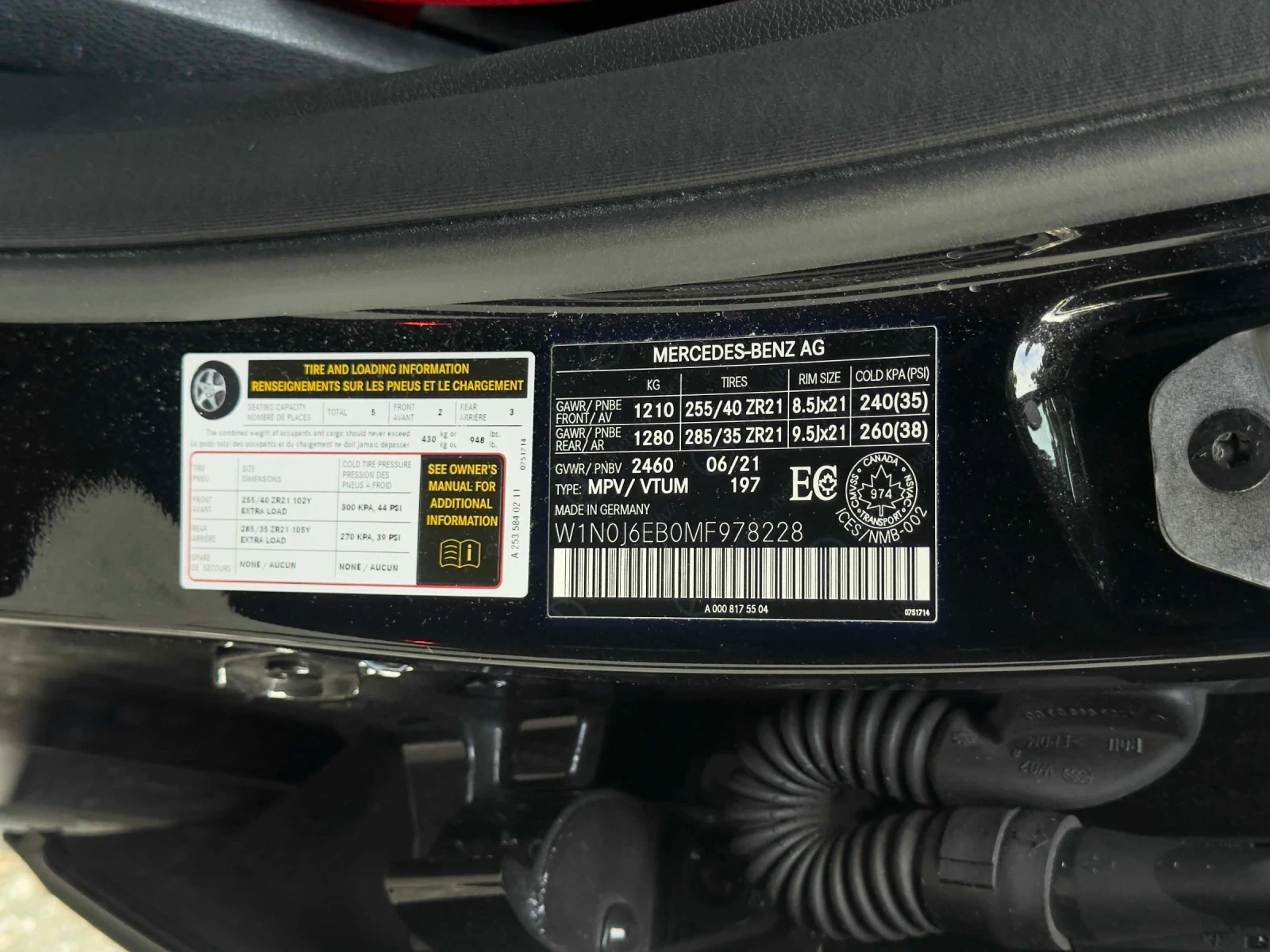 Mercedes-Benz GLC 43 AMG 4MATIC * ПОДГРЕВ * ПАНОРАМА * BURMESTER * CARFAX, снимка 10 - Автомобили и джипове - 54611791