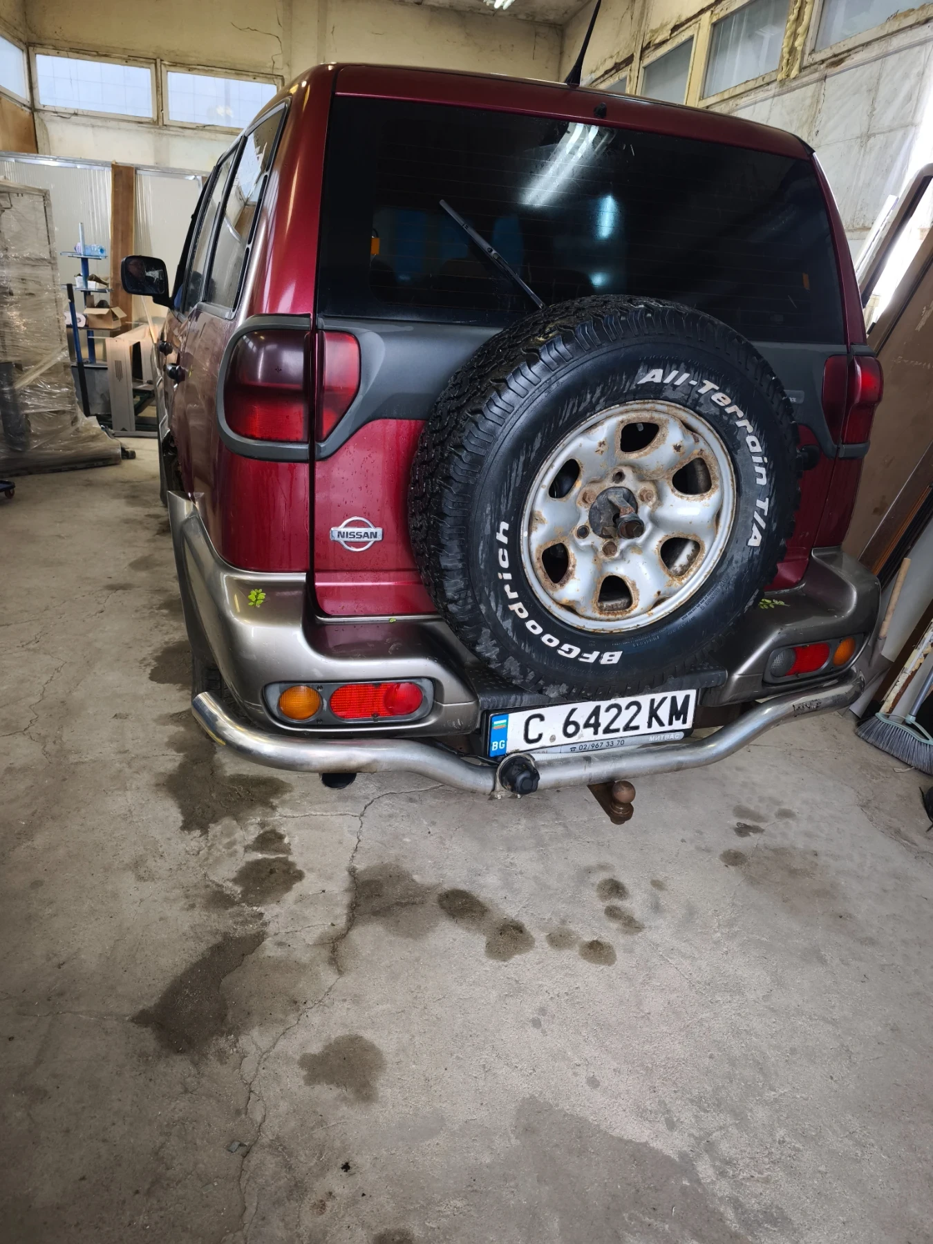 Nissan Terrano 2.7, снимка 4 - Автомобили и джипове - 54645817