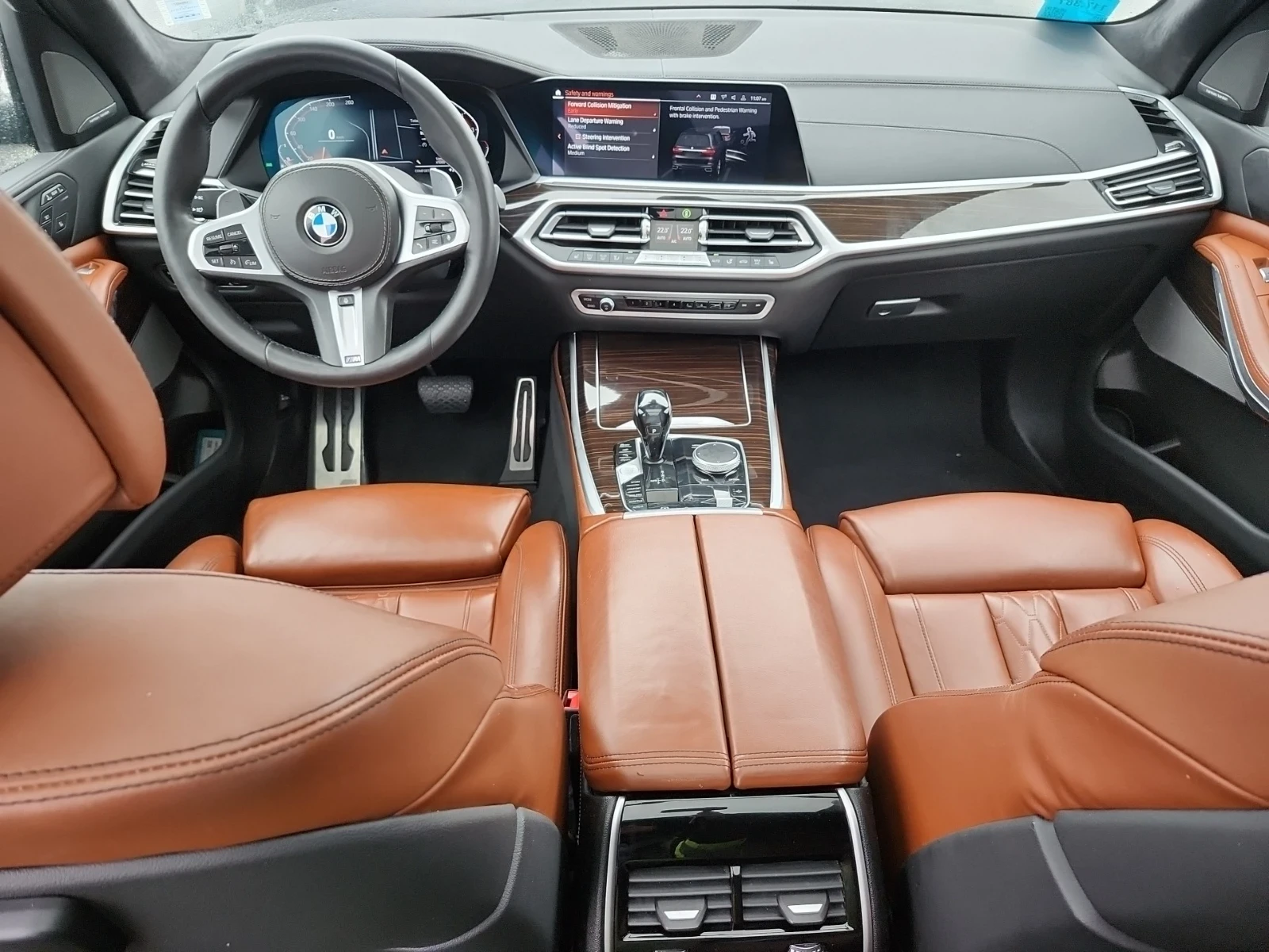 BMW X7 xDrive50i * ПОДГРЕВ * ПАНОРАМА * HARMAN KARDON, снимка 8 - Автомобили и джипове - 54781606