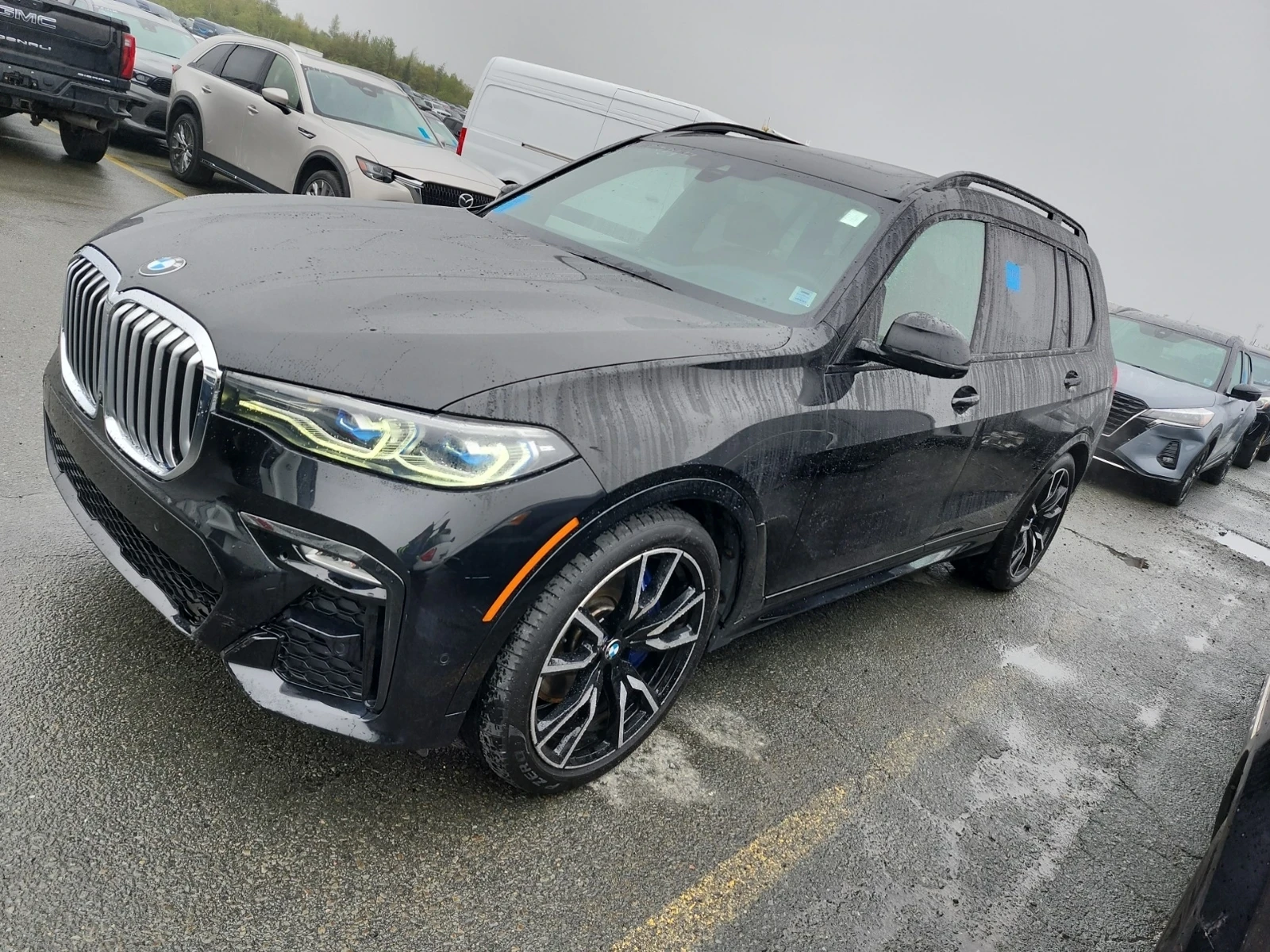 BMW X7 xDrive50i * ПОДГРЕВ * ПАНОРАМА * HARMAN KARDON, снимка 4 - Автомобили и джипове - 54781606