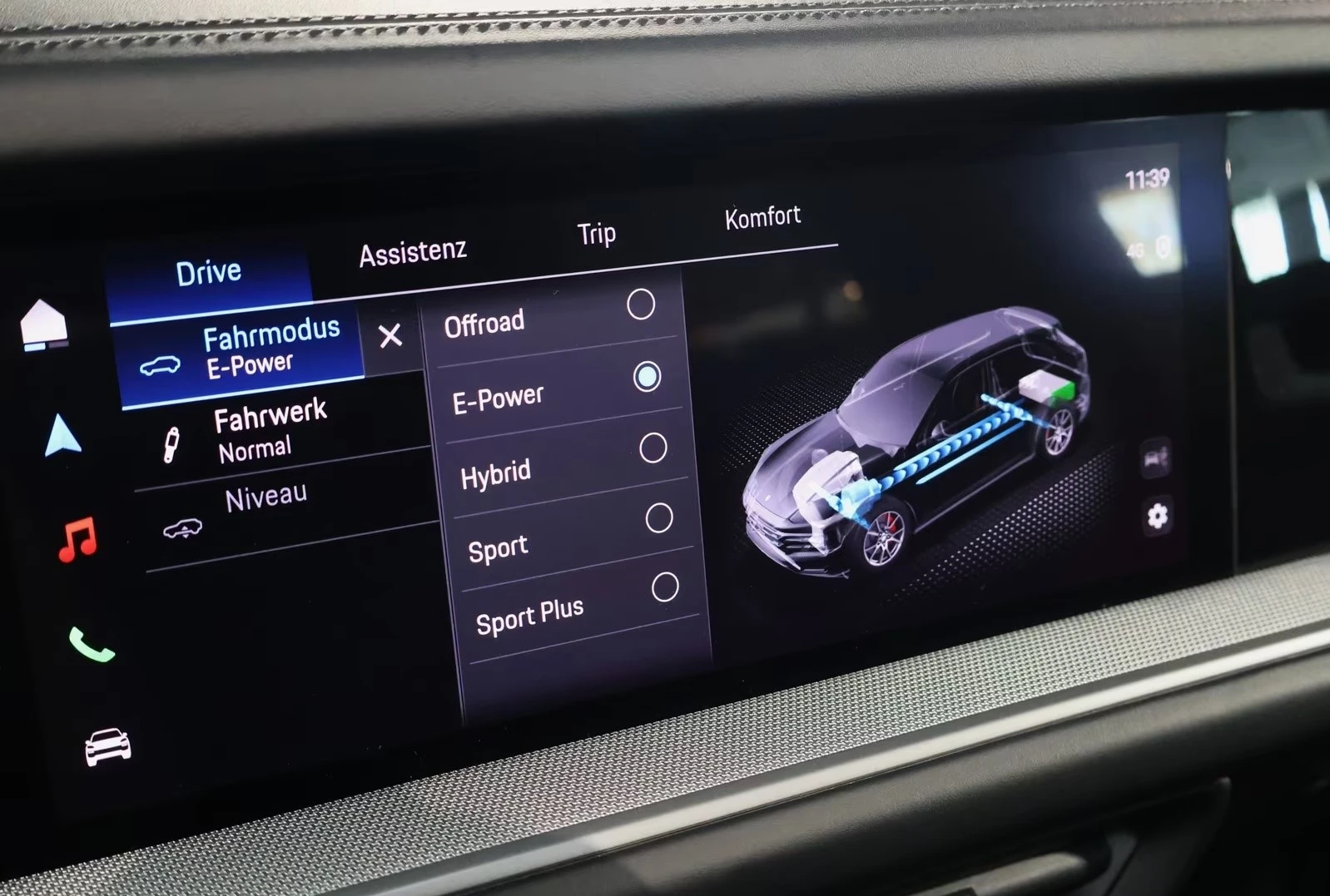 Porsche Cayenne E-HYBRID / SPORT CHRONO / BOSE / HEAD-UP / MATRIX, снимка 11 - Автомобили и джипове - 54880026