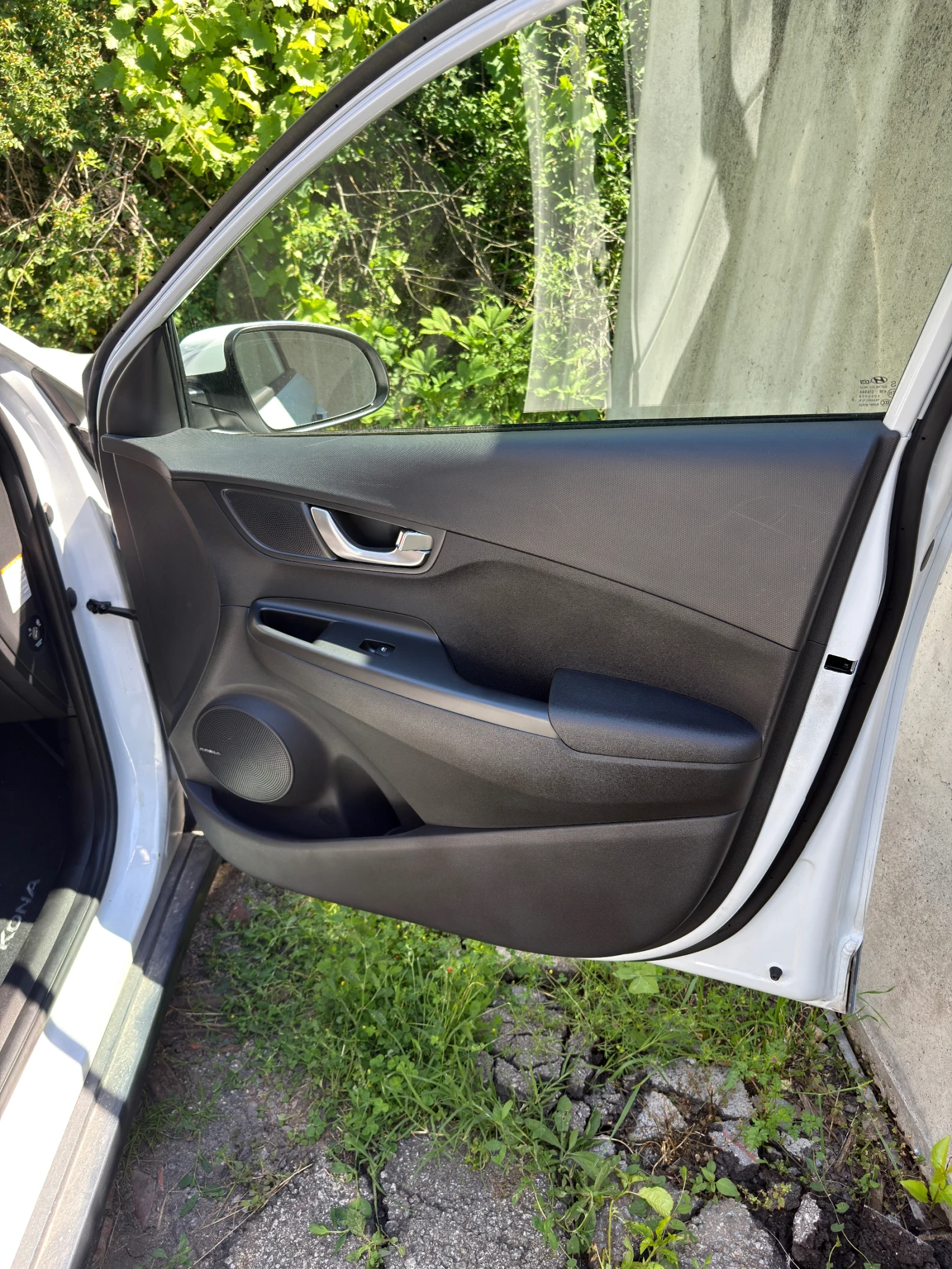 Hyundai Kona 64kWh PRIME Facelift / Barter , снимка 14 - Автомобили и джипове - 55144667