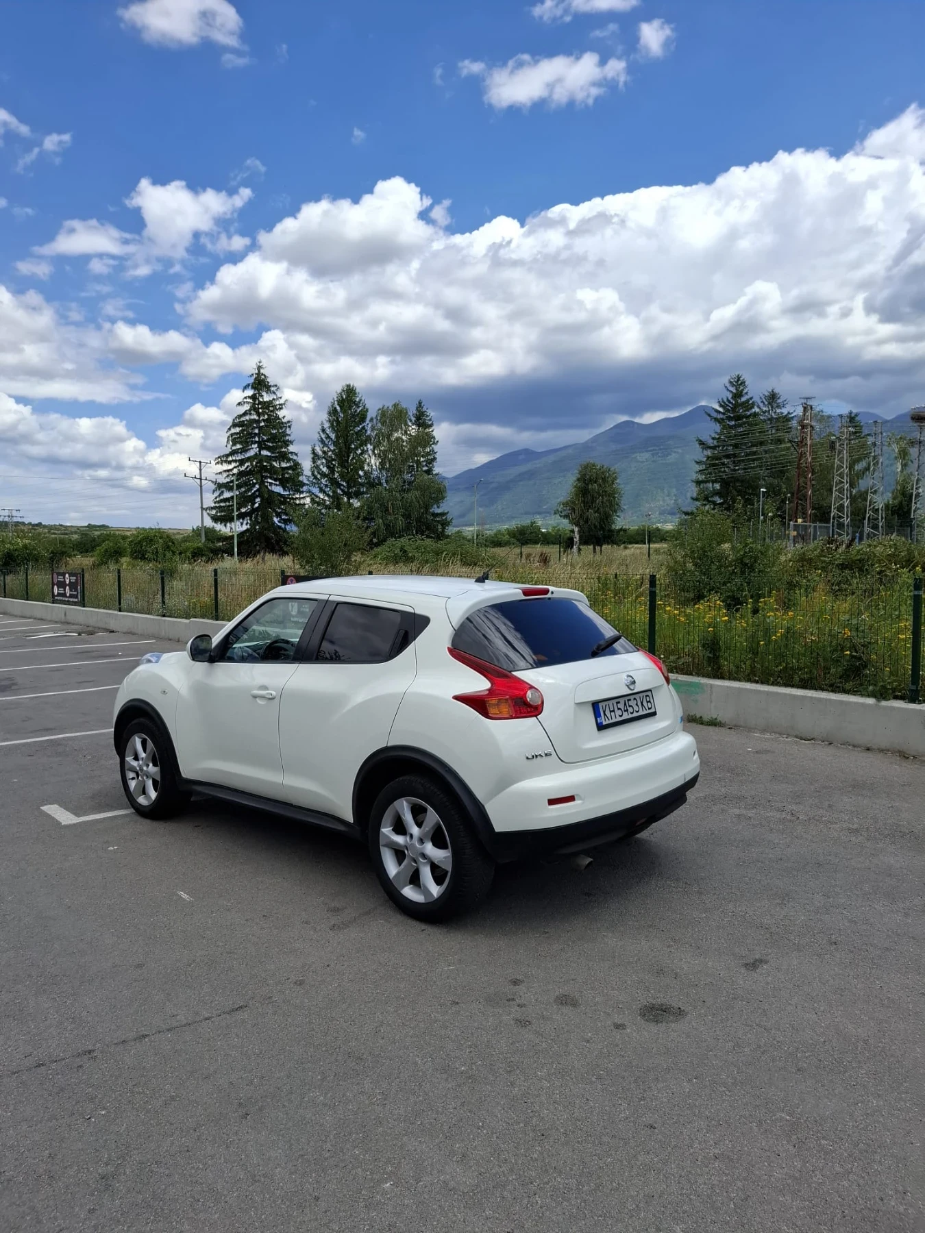 Nissan Juke, снимка 2 - Автомобили и джипове - 55323390